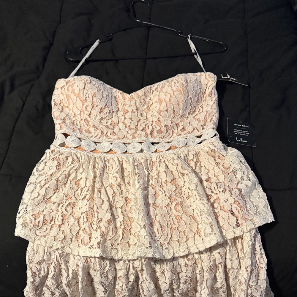 Lulu's Cream Strapless Lace Dress